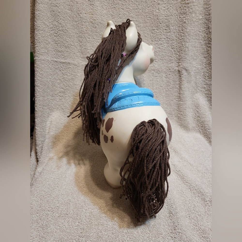 Charming Cream and Blue Pony Toy - Picture 3 of 6